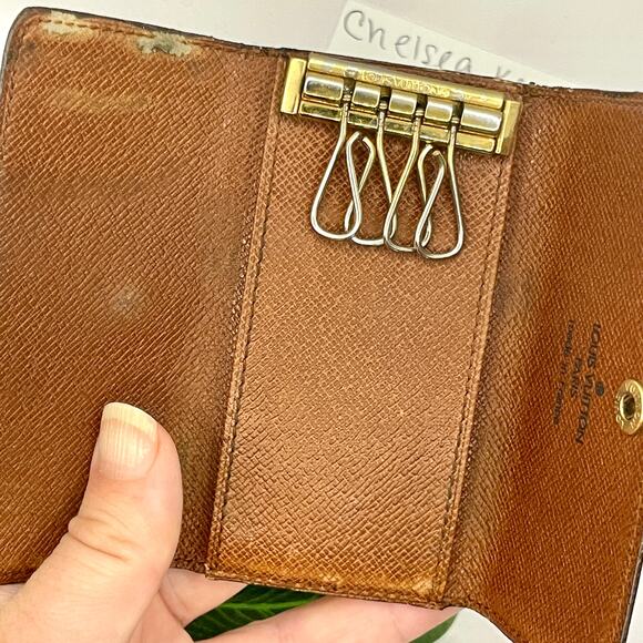 Louis Vuitton 4 Key Holder Chain Monogram Canvas Wallet SLG - Picture 10 of 12